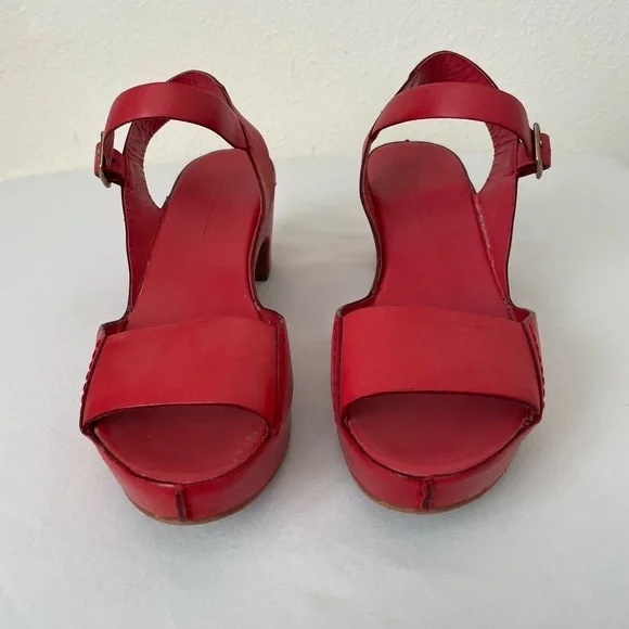 Roberto Del Carlo Shoes Roberto De Carlo Red Leather Sandals